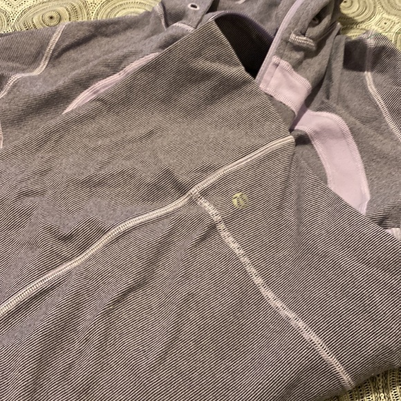Lululemon scupa hoodie 6 - Picture 7 of 7